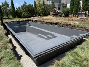 Reflection fiberglass pool design Johnson County
